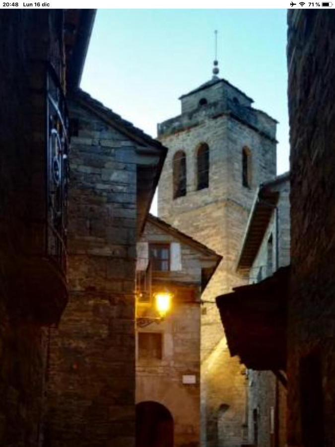 Preciosas Vistas A La Montana, Luminoso Y Acogedor * El Pueyo de Araguás